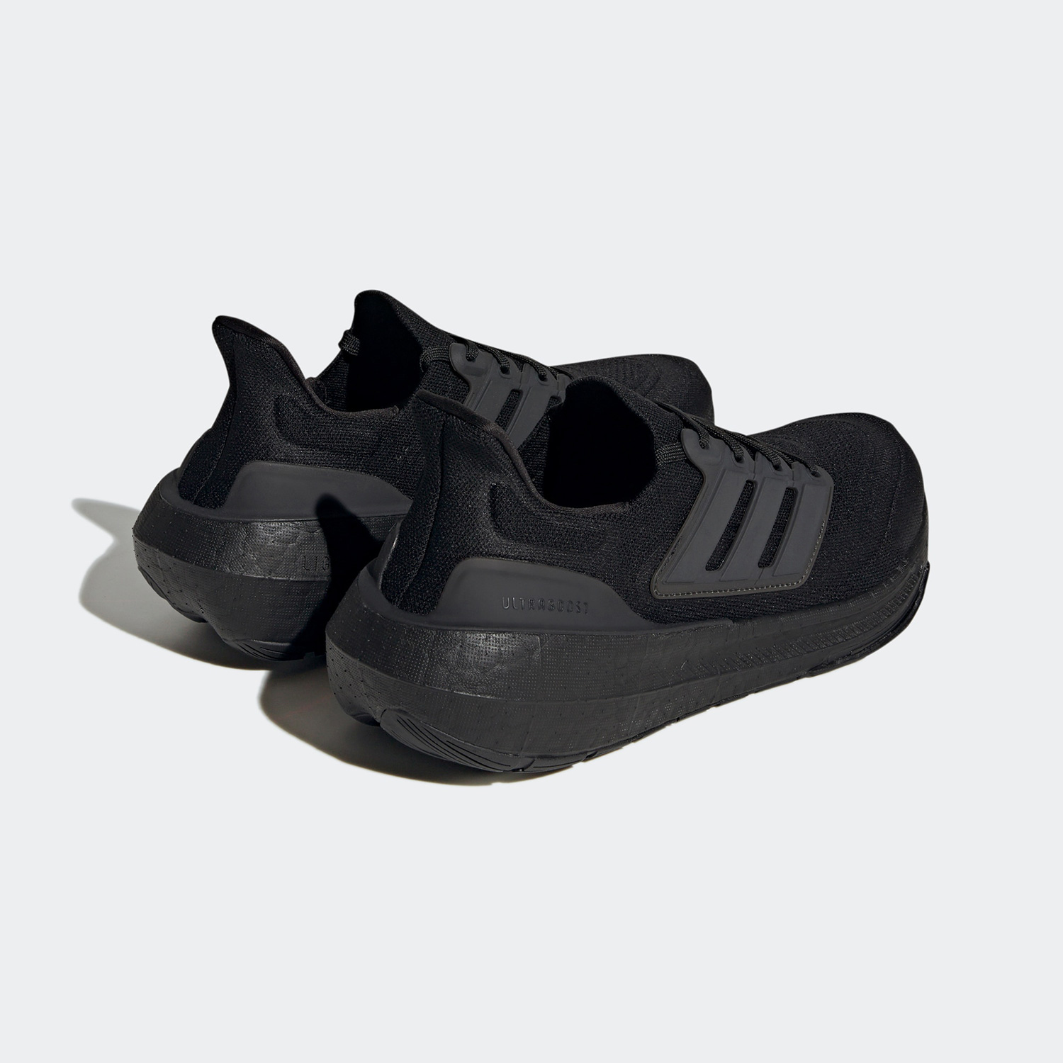 Дышащие кроссовки Adidas Authe – обзор и цена Adidas Shoes Ultraboost Light